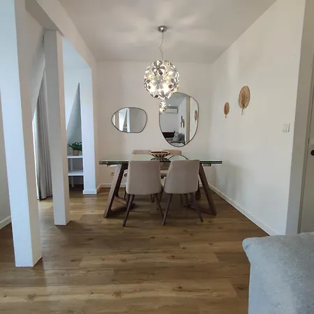 شقة Lisbon, Renovated T2 With Balcony Near Saldanha, Estefania, *
