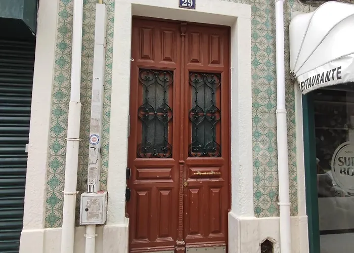 Lejlighed Lisbon, Renovated T2 With Balcony Near Saldanha, Estefania, *